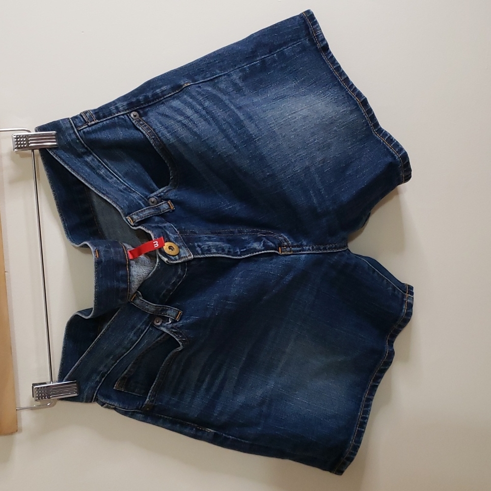 Uniqlo UJ denim shorts, size 28